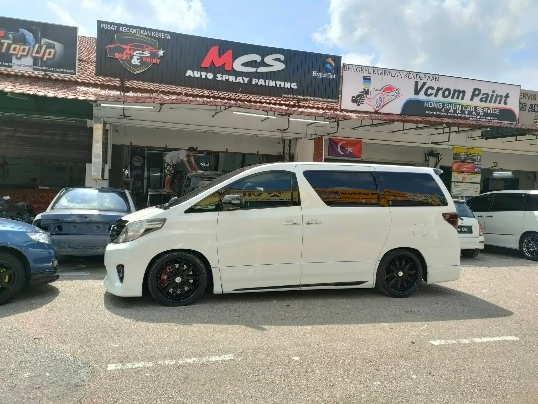 Bengkel Cat Kereta JOHOR JOHOR BHARU MCS Auto Spray Painting